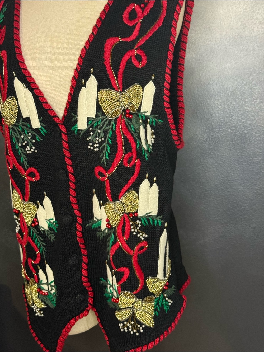 Victoria Jones Christmas Sweater Vest Black Embellished Candles & Bows Women's M - Picture 4 of 11